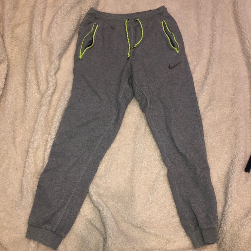 Nike joggers